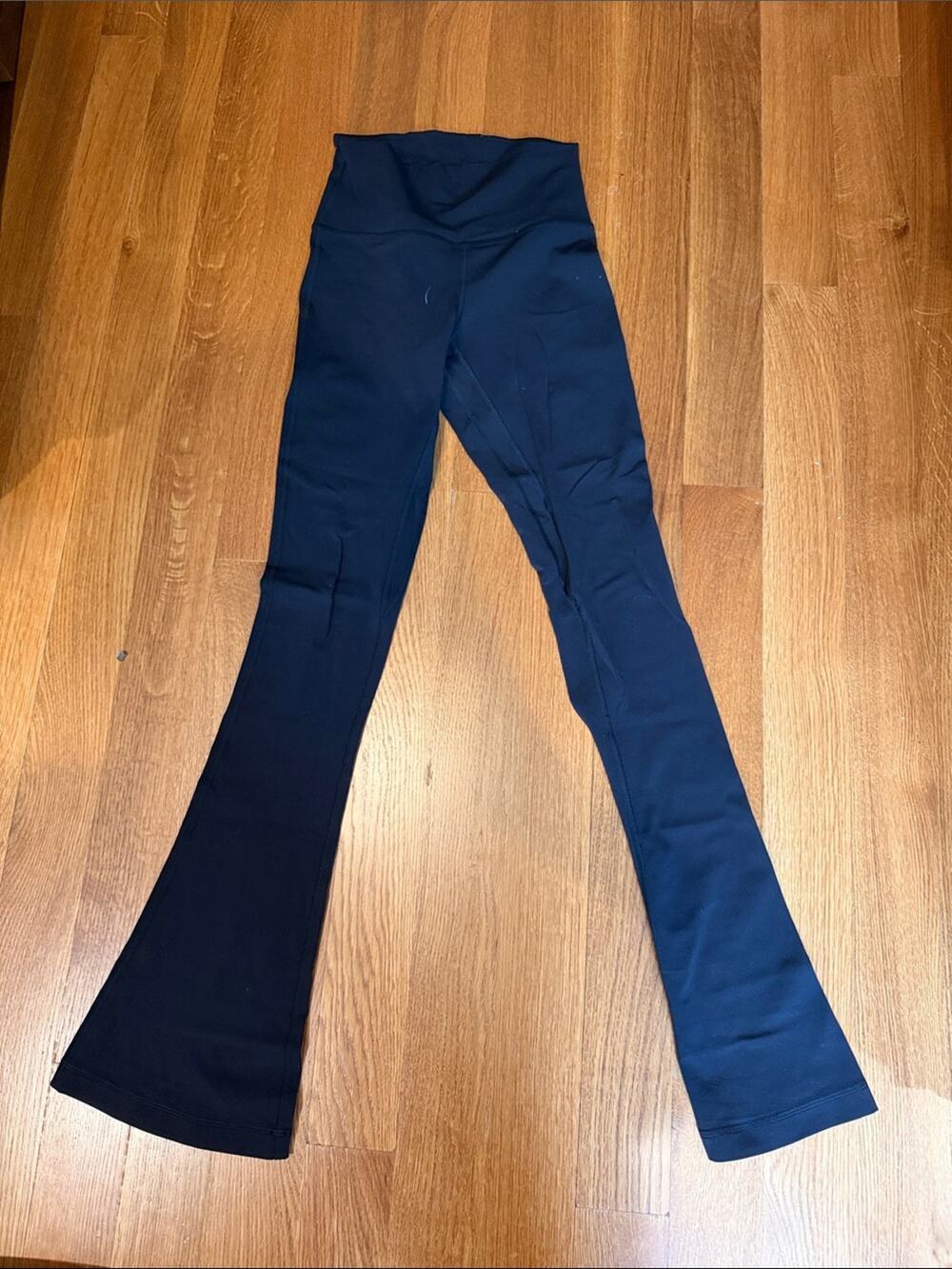 lululemon athletica Black High-Rise Flare Align Leggings Size 4